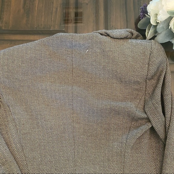 Armani Collezioni Cashmere Blend Blazer/Jacket size 4 - Picture 11 of 12